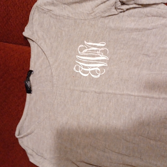 Top - Picture 2 of 2